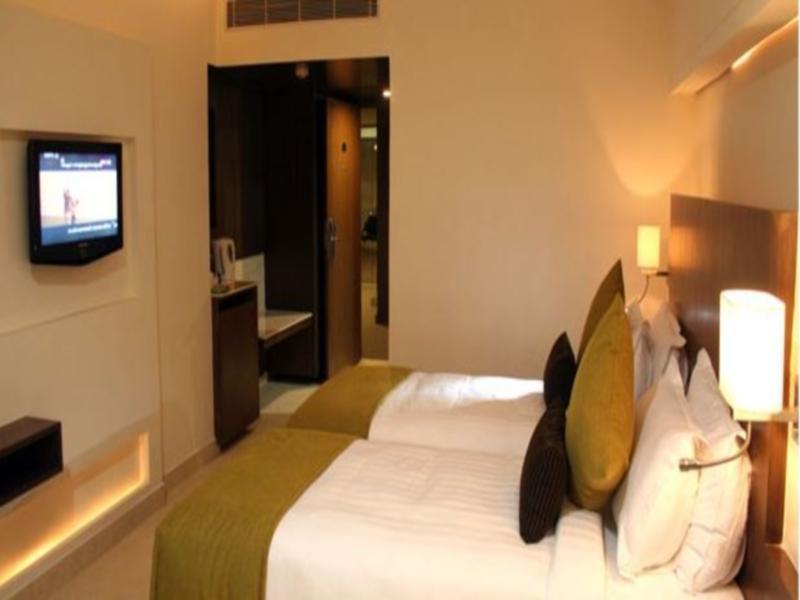 Time Square - The Landmark Hotel 海得拉巴 外观 照片